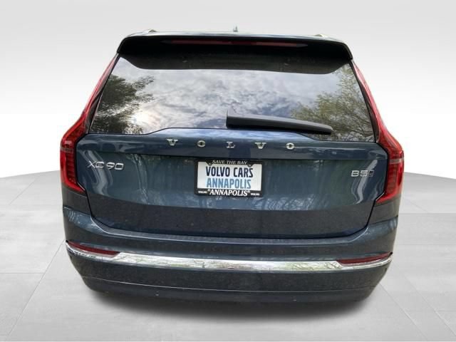 New 2026 Volvo XC90 B5 Plus AWD/4WD image 6