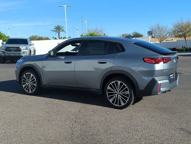 Used 2026 BMW X2 xDrive28i w/ Technology Package AWD/4WD image 8
