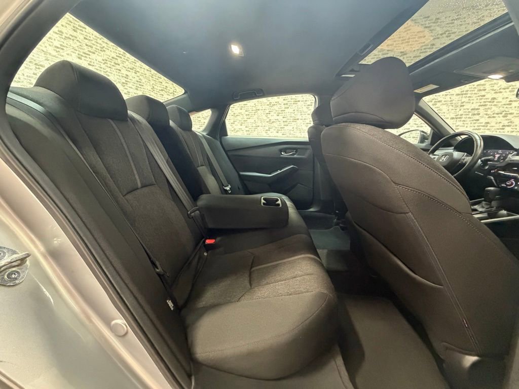Used 2024 Honda Accord Sport image 11