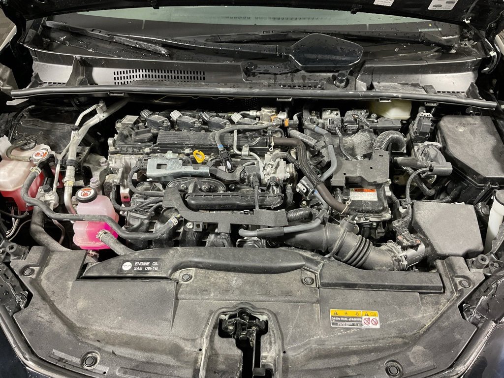 Used 2025 Toyota Prius LE image 7