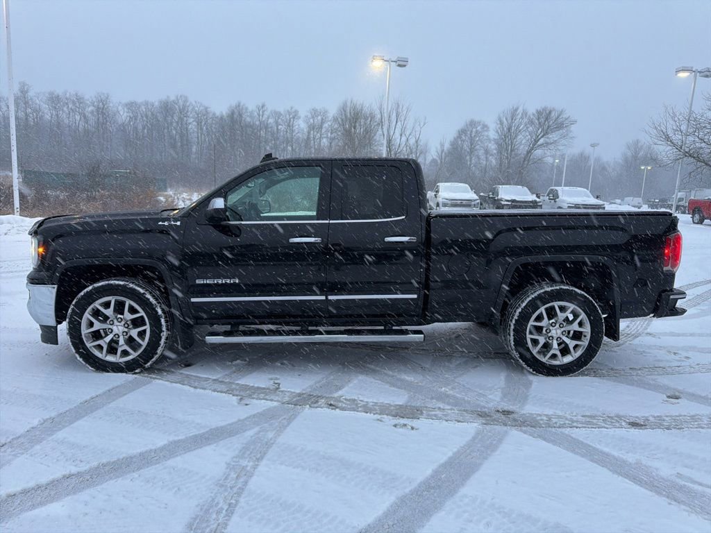 Used 2017 GMC Sierra 1500 SLT w/ SLT Premium Package image 5
