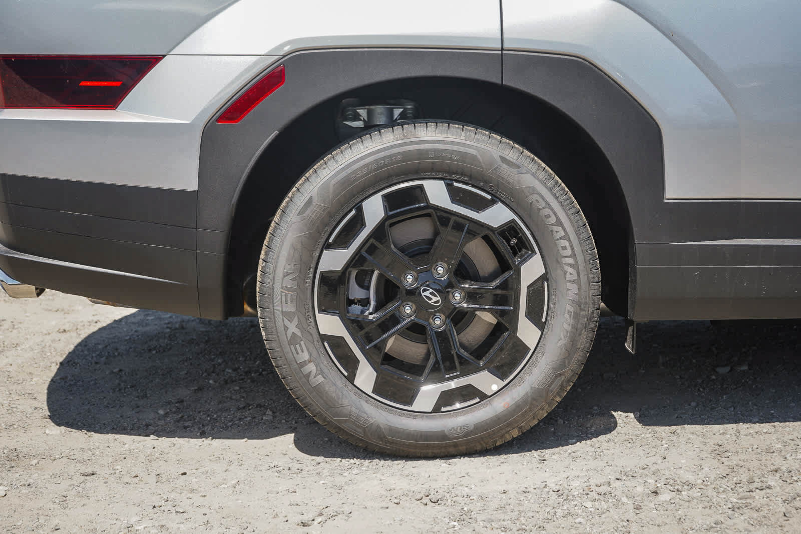 New 2026 Hyundai Santa Fe SEL FWD image 8