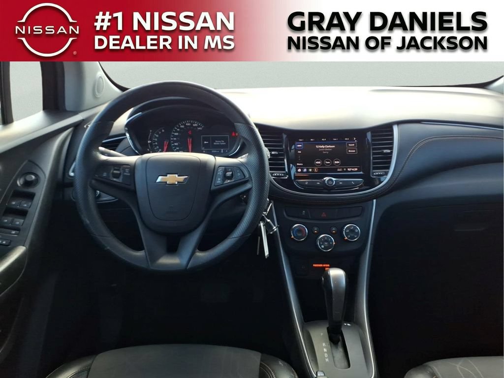 Used 2021 Chevrolet Trax LT AWD/4WD image 9