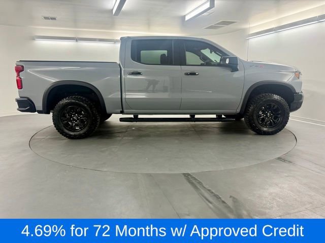 Used 2024 Chevrolet Silverado 1500 ZR2 image 8