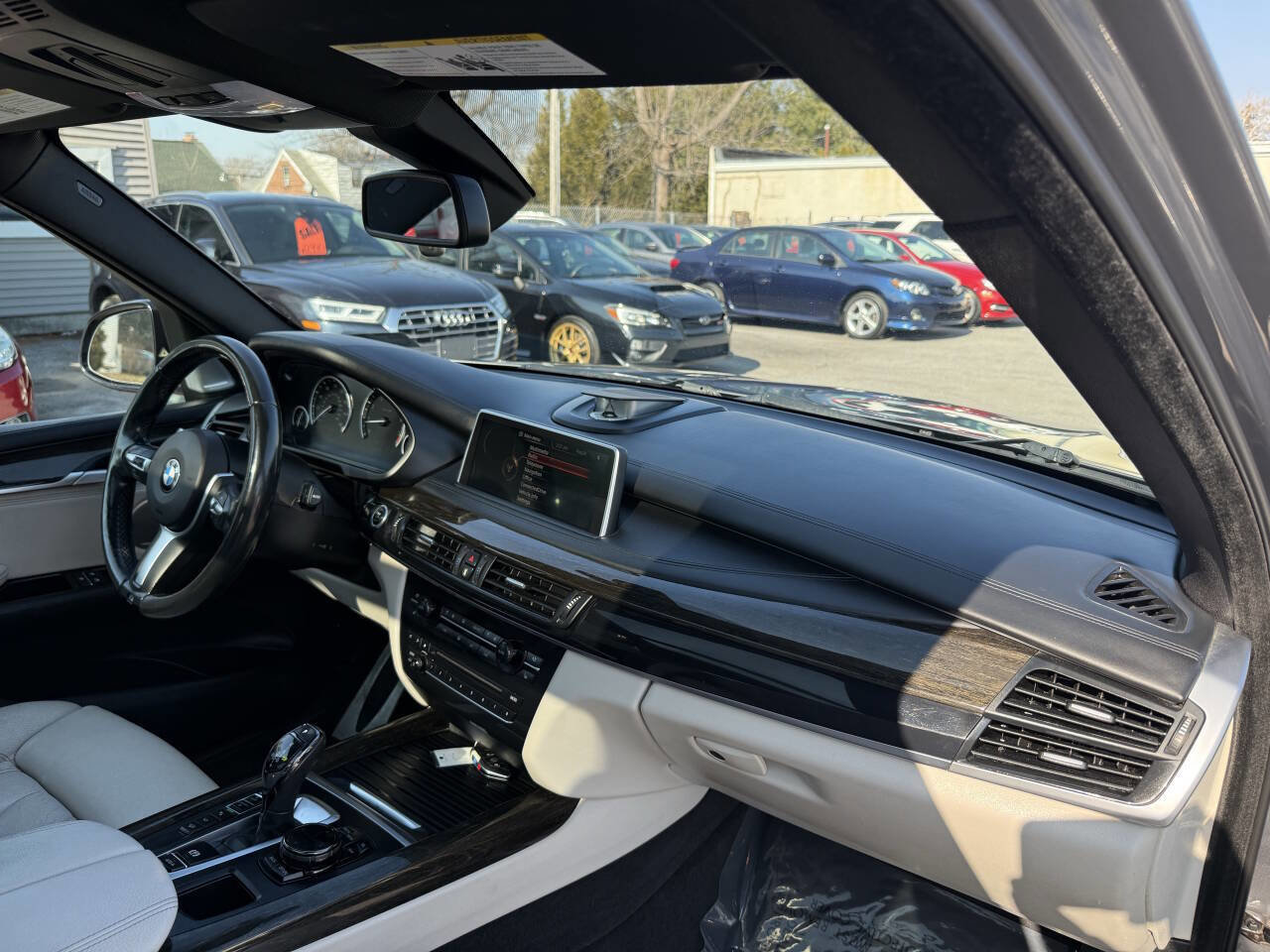 Used 2016 BMW X5 xDrive50i AWD/4WD image 19