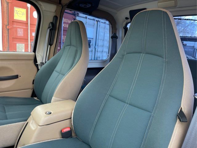 Used 1999 Jeep Wrangler Sahara image 16