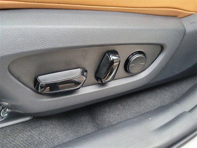 New 2026 Lexus NX 350 FWD image 17