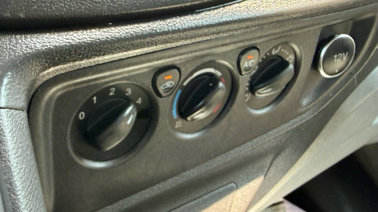 Used 2019 Ford Transit 250 148 High Roof Extended RWD image 20