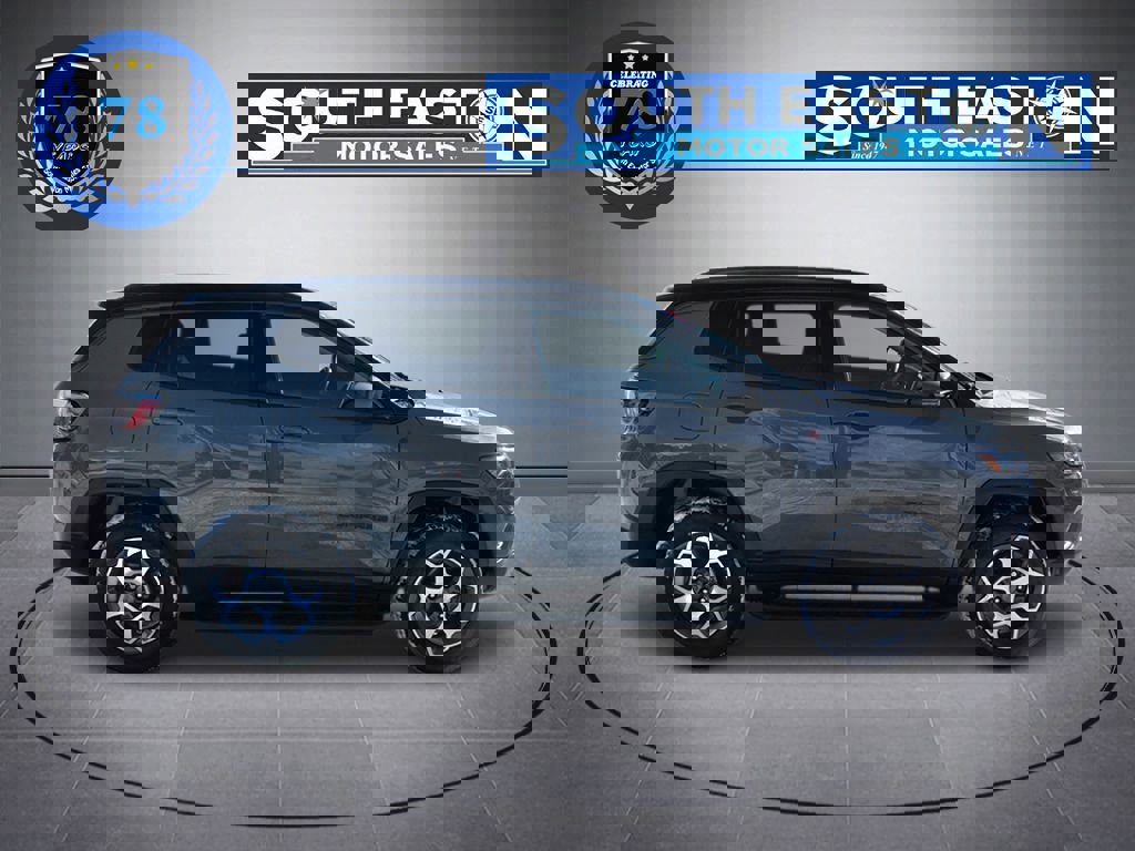 Used 2022 Jeep Compass Trailhawk image 8