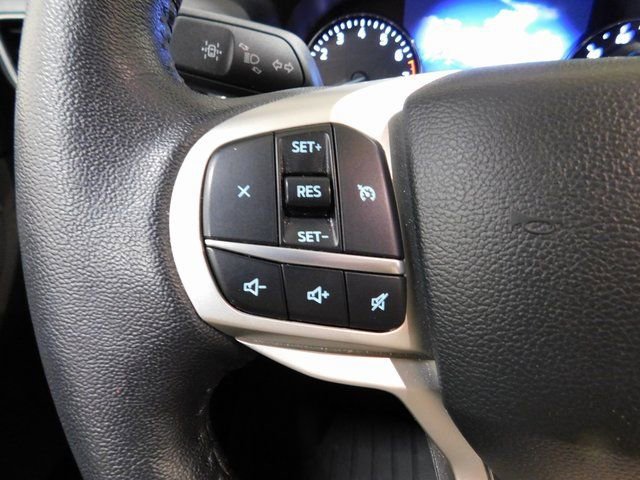 Used 2023 Ford Explorer XLT w/ Equipment Group 202A image 24