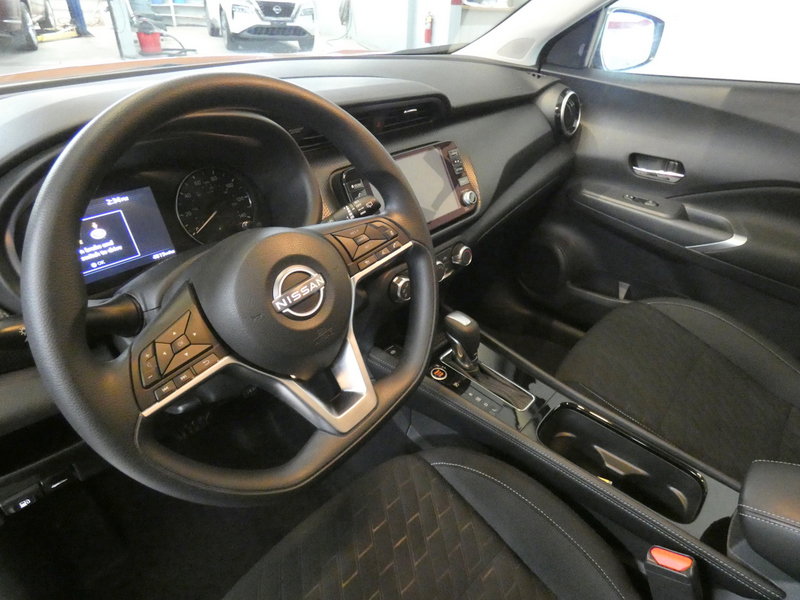 Used 2024 Nissan Kicks SV FWD image 8