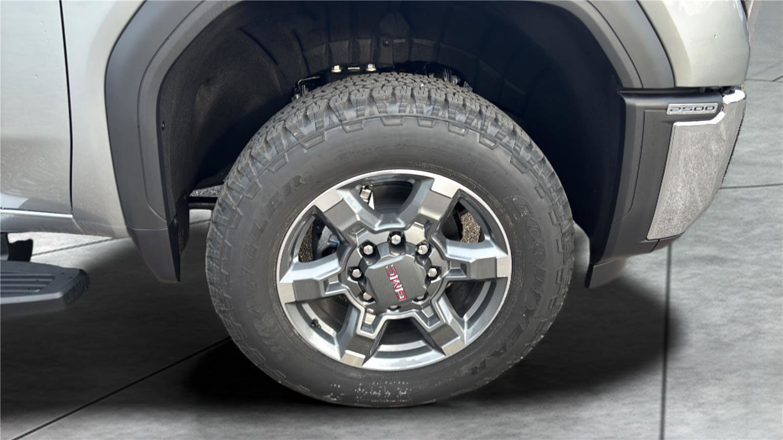 New 2026 GMC Sierra 2500 SLT w/ SLT Premium Package image 26