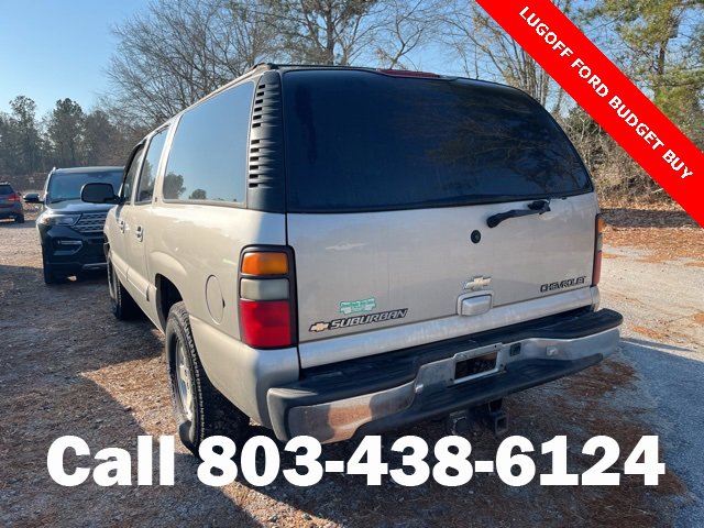 Used 2004 Chevrolet Suburban LT w/ Preferred Equipment Group image 4