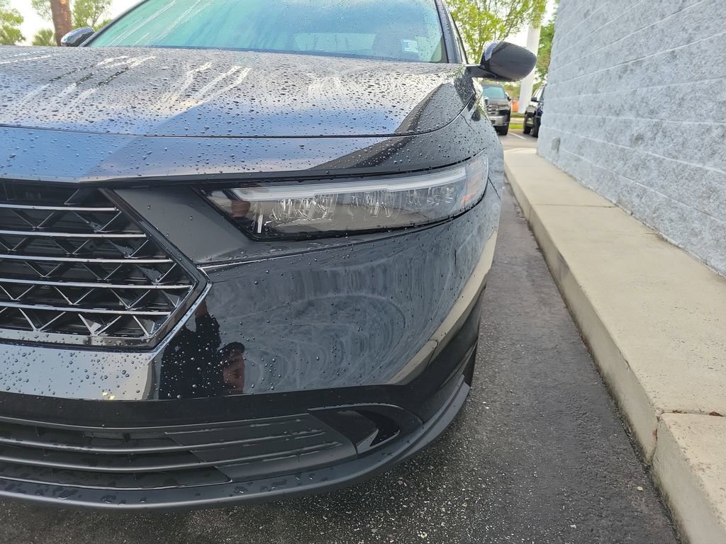 Used 2024 Honda Accord EX image 6