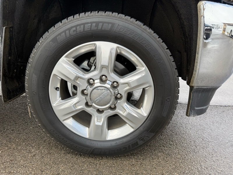 Used 2017 GMC Sierra 2500 SLT w/ Snow Plow Prep Package image 4