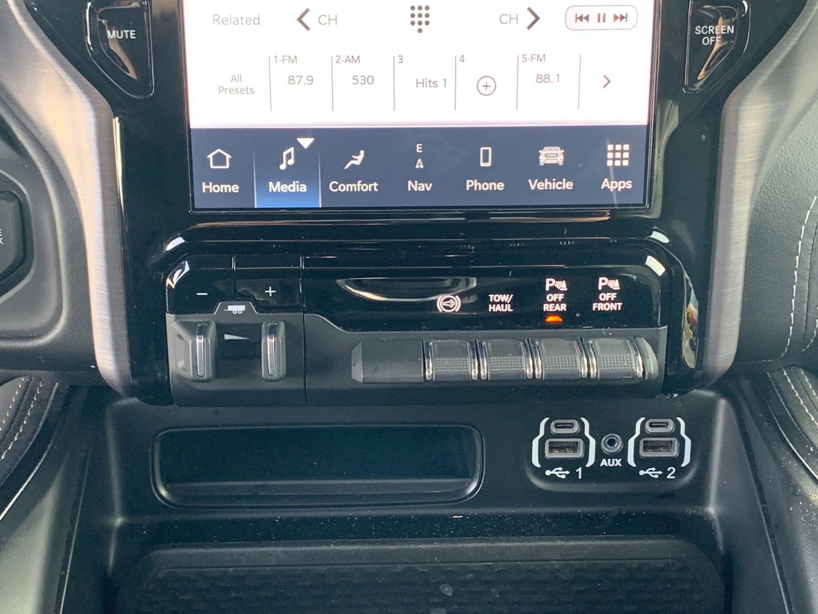 Used 2024 RAM 2500 Rebel w/ Safety Group image 21