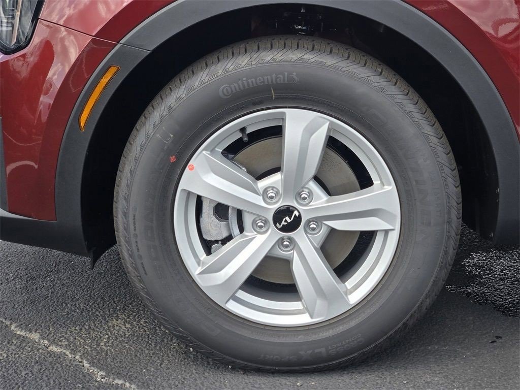 New 2025 Kia Sorento LX image 7
