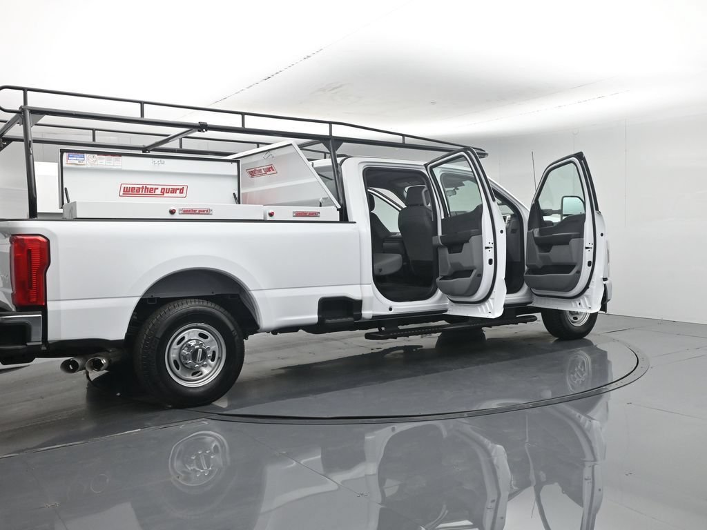 New 2026 Ford F350 XL w/ XL Chrome Package RWD image 4