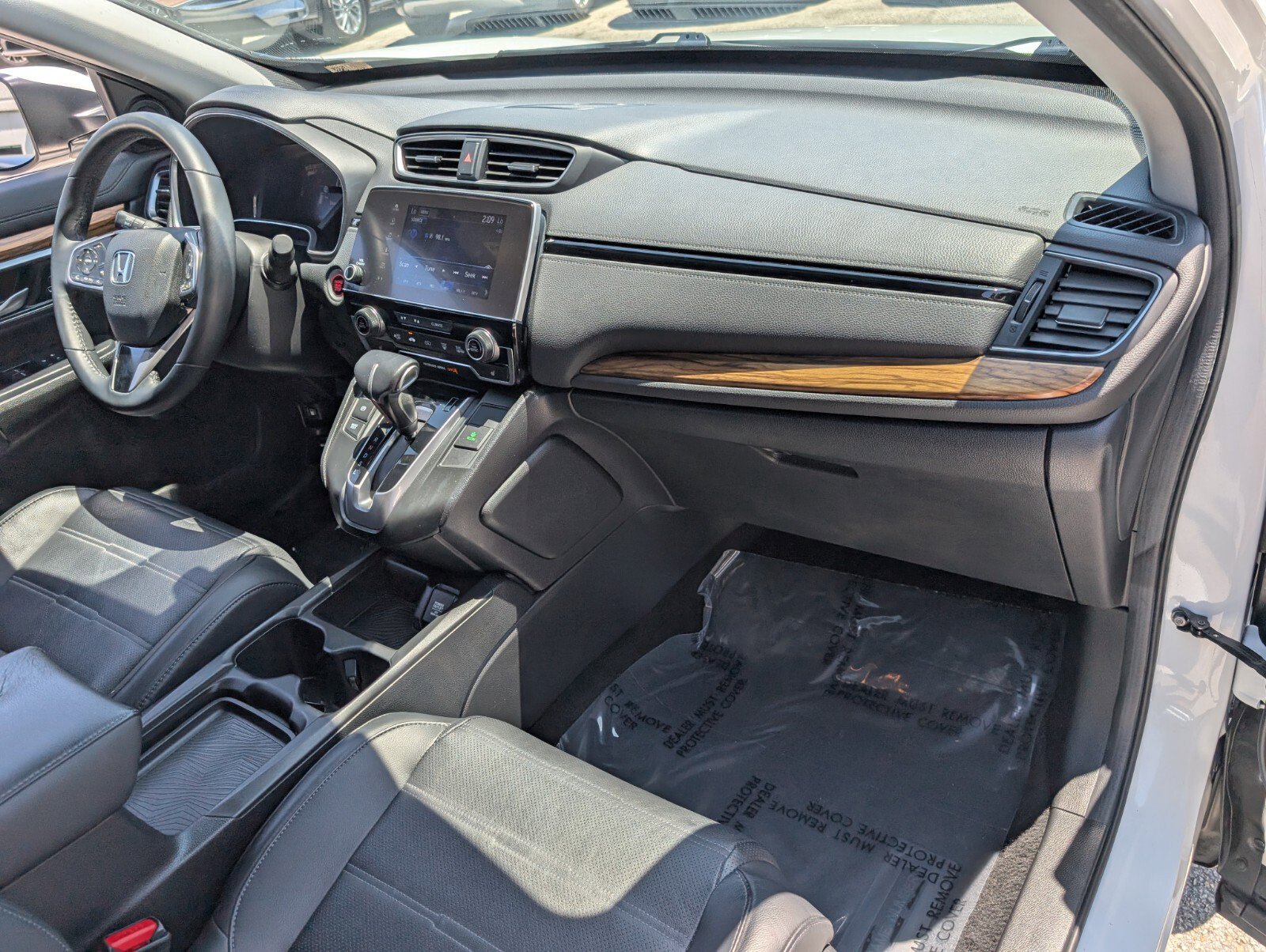 Used 2019 Honda CR-V Touring image 18
