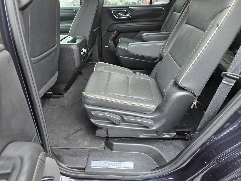Used 2024 GMC Yukon SLT image 21