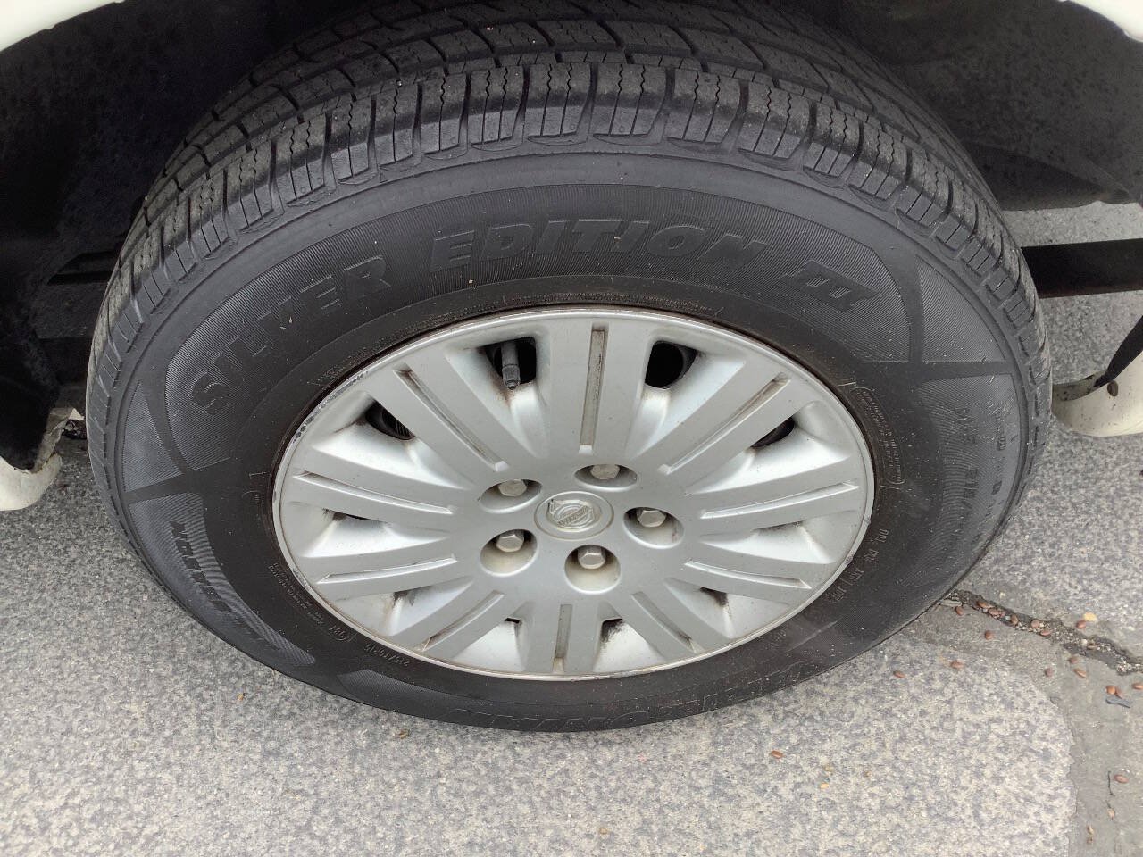 Used 2006 Chrysler Town & Country LX w/ Popular Equipment Group II FWD image 14