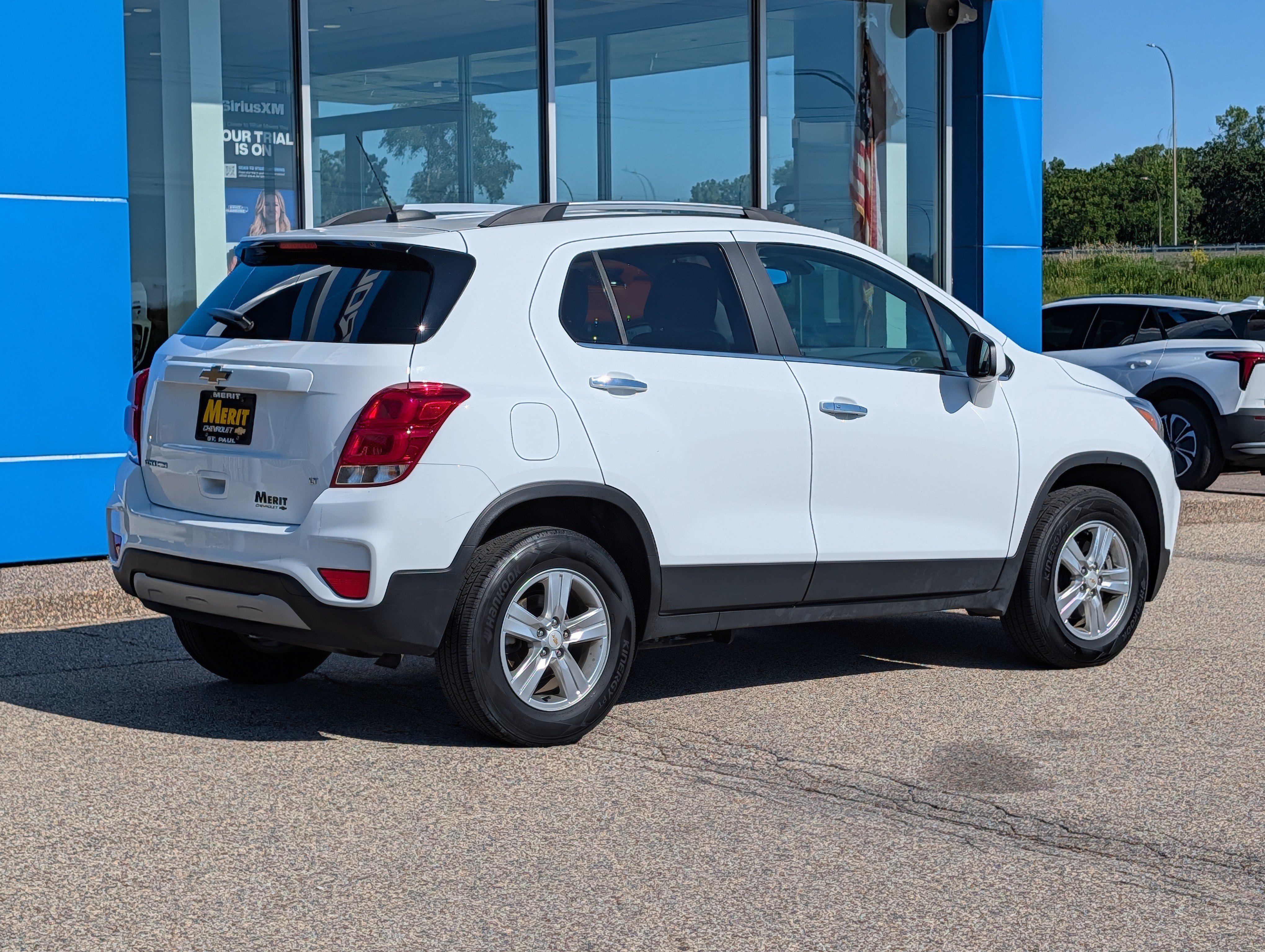 Certified 2019 Chevrolet Trax LT w/ LT Convenience Package AWD/4WD image 3