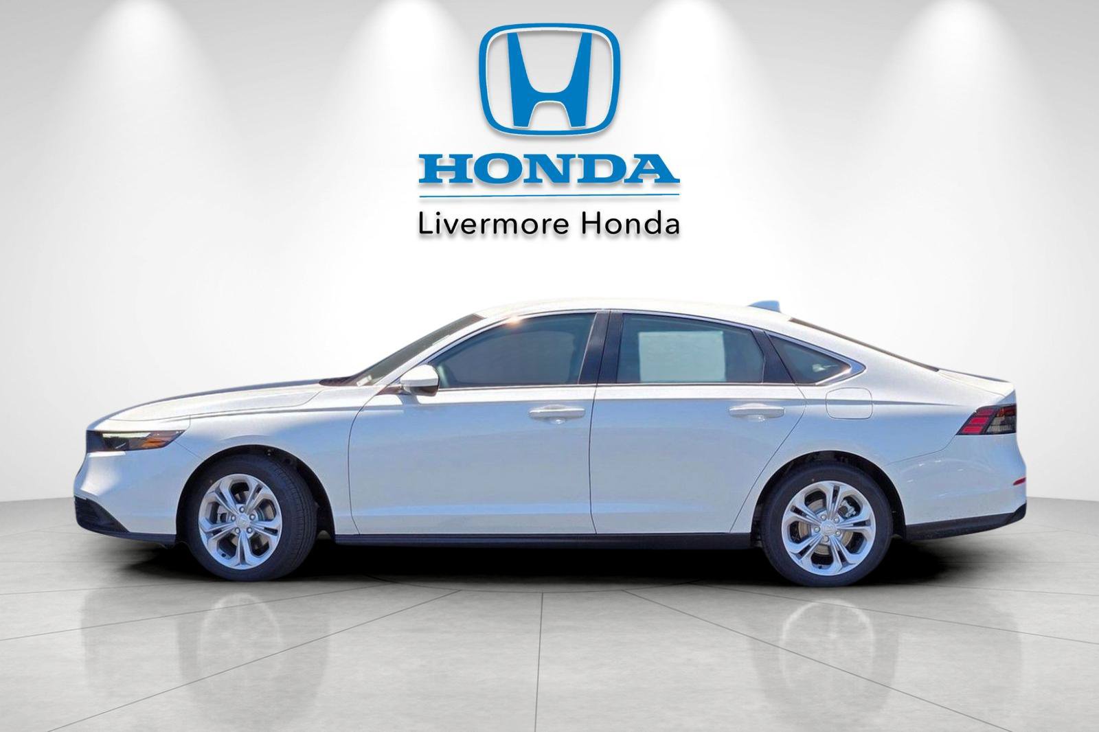 New 2026 Honda Accord LX image 8