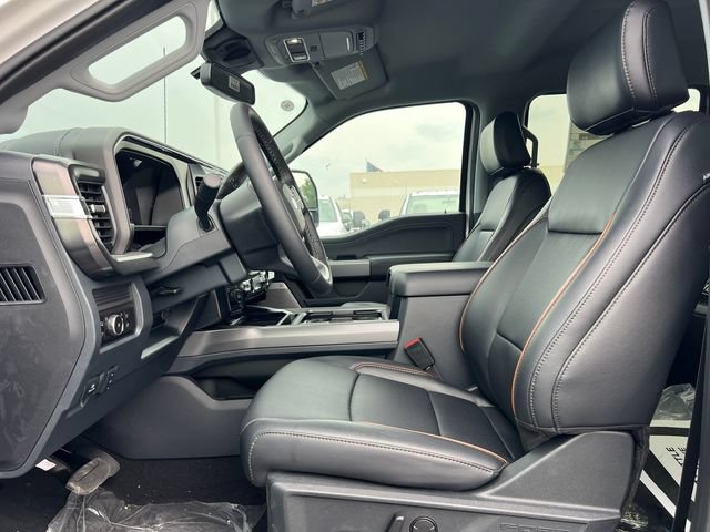 New 2026 Ford F550 4x4 Crew Cab image 3