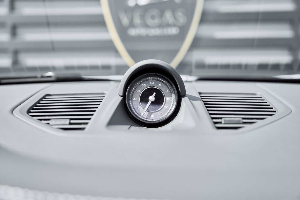 Used 2025 Porsche 911 Turbo S image 77