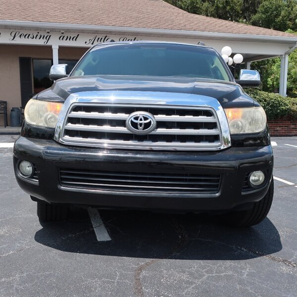 Used 2008 Toyota Sequoia Limited RWD image 2