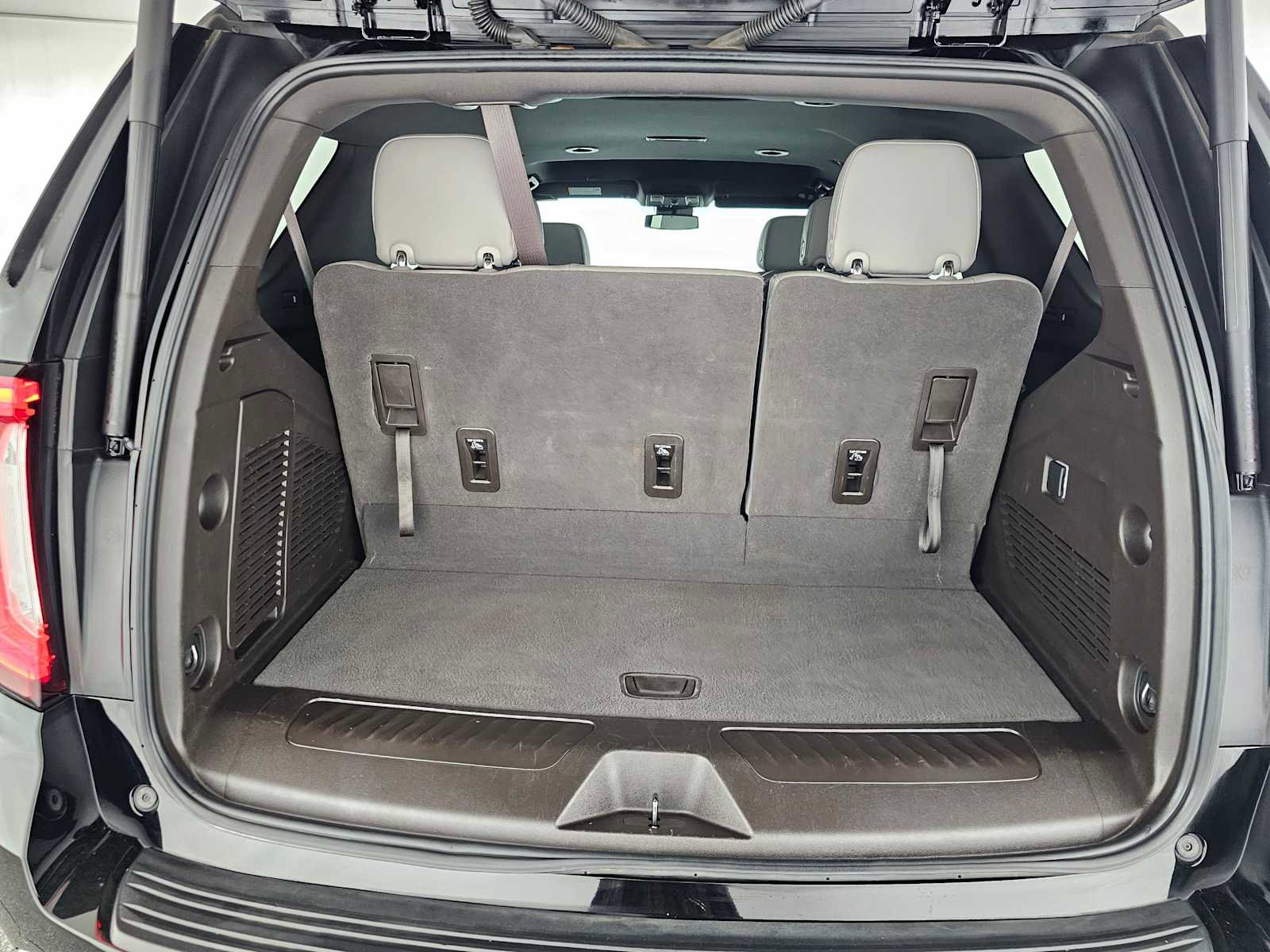 Used 2023 GMC Yukon SLT image 15