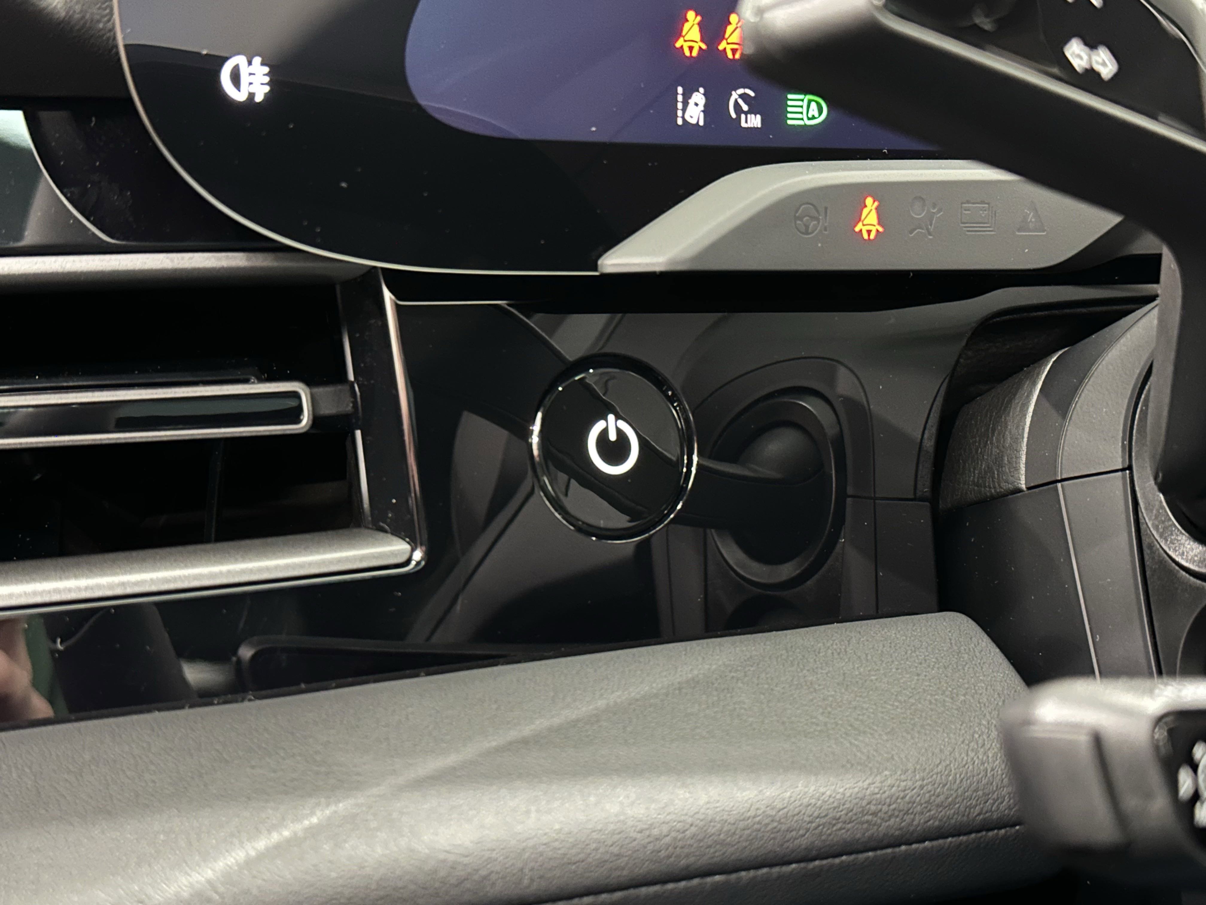 New 2025 Porsche Taycan image 49