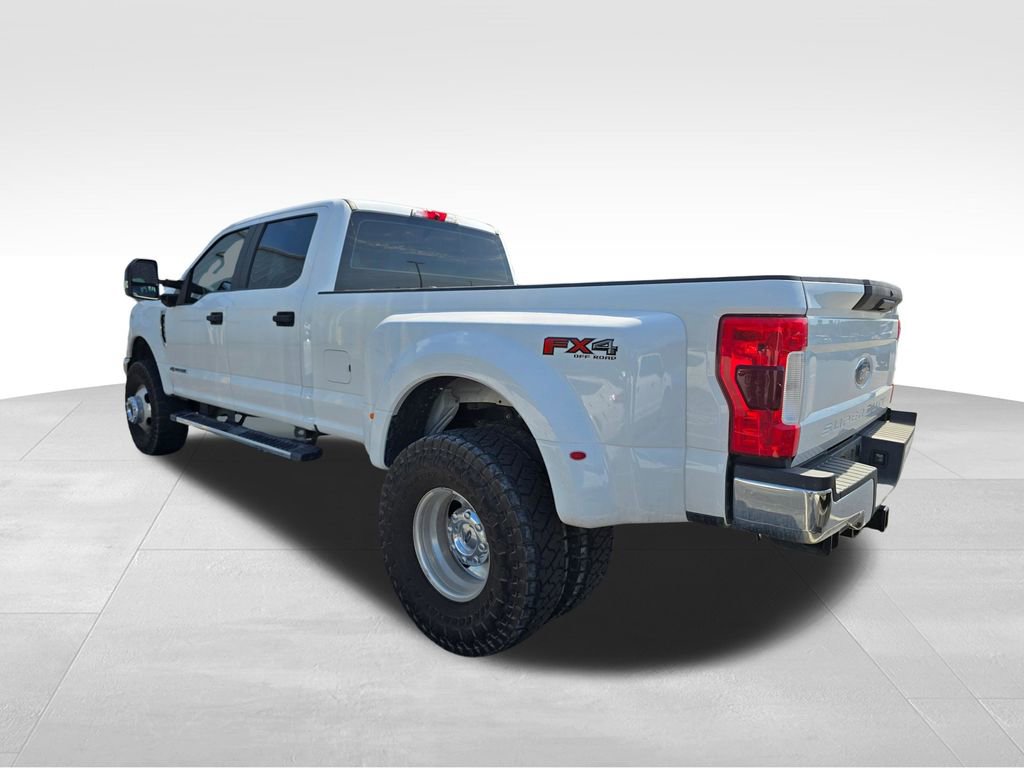 Used 2019 Ford F350 XL w/ STX Appearance Package AWD/4WD image 11