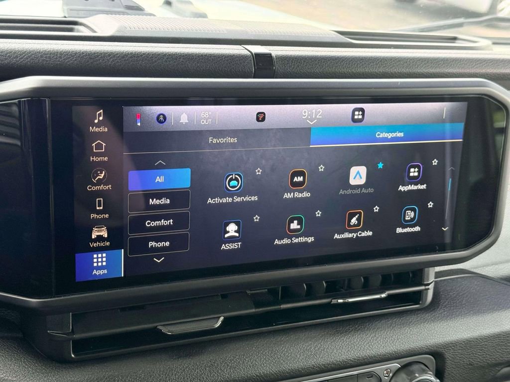 Used 2025 Jeep Wrangler Willys AWD/4WD image 21