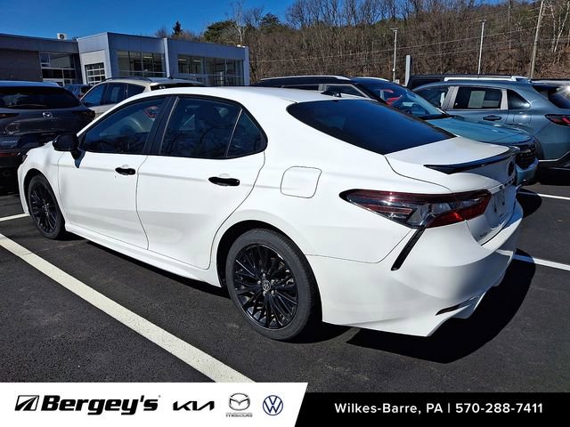 Used 2022 Toyota Camry SE image 8