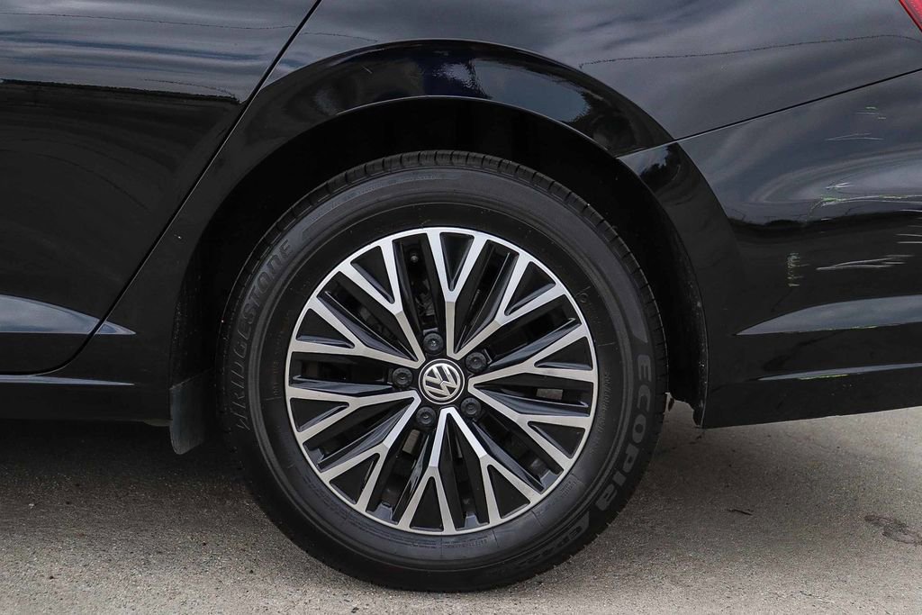 Used 2019 Volkswagen Jetta SE image 11