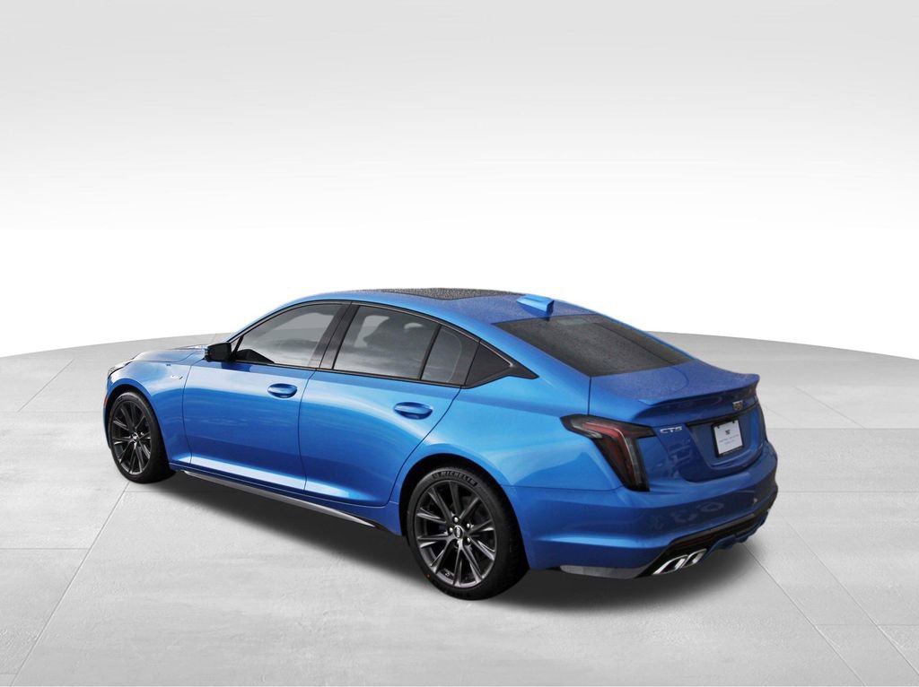 New 2026 Cadillac CT5 V image 3