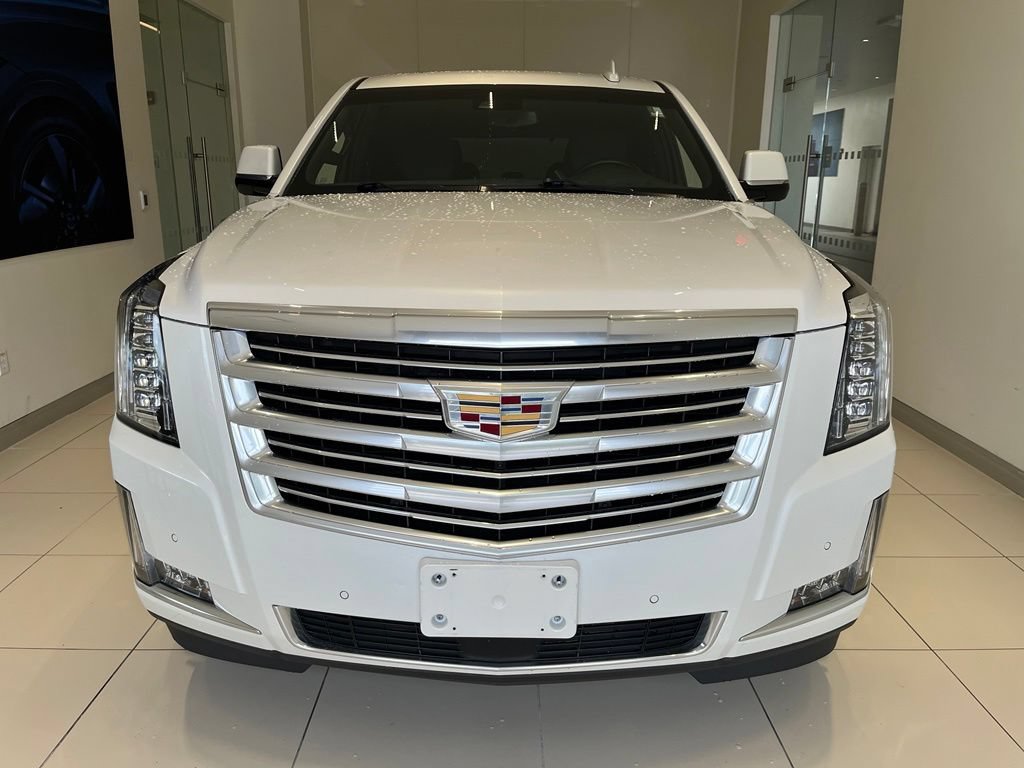 Used 2019 Cadillac Escalade Platinum AWD/4WD image 9