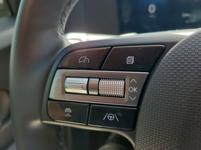 Used 2025 Hyundai Ioniq 5 SEL image 23