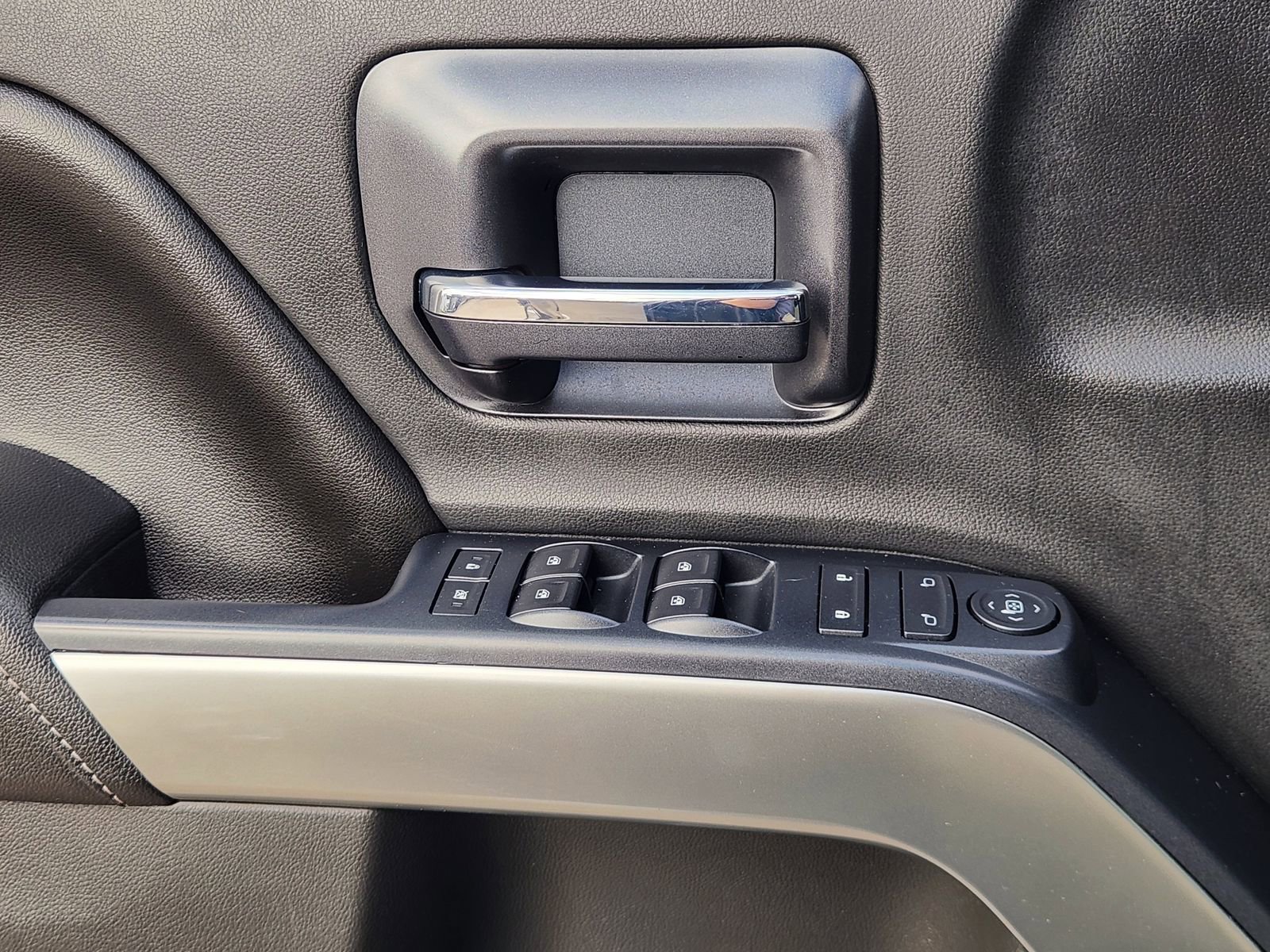 Used 2016 Chevrolet Silverado 1500 LT w/ Texas Edition image 22