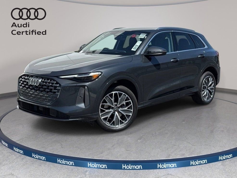 Certified 2025 Audi Q5 Premium Plus w/ Premium Plus image 1
