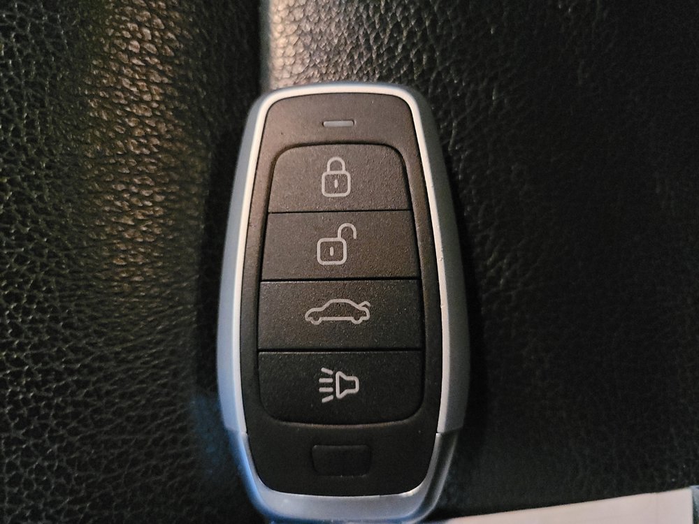 Used 2021 Honda Pilot EX-L image 32