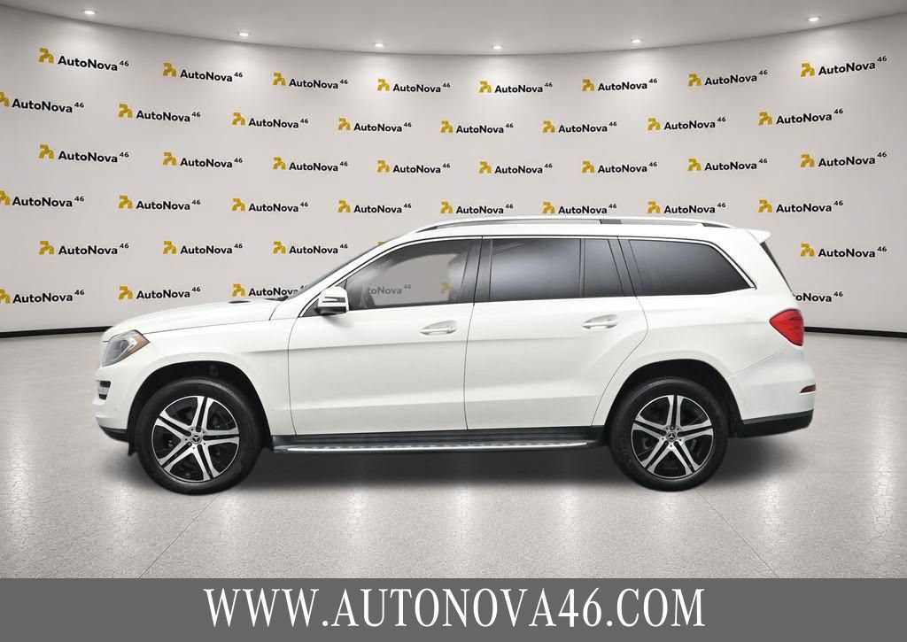 Used 2016 Mercedes-Benz GL 450 4MATIC w/ Premium I Package image 3