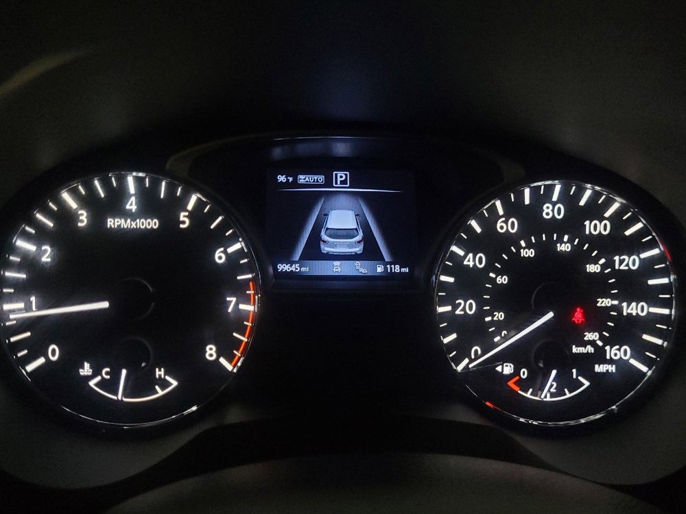 Used 2019 Nissan Pathfinder SV w/ SV Tech Package image 23