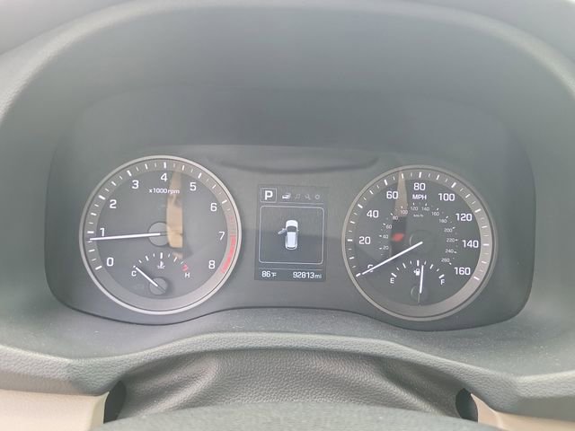 Used 2018 Hyundai Tucson Value AWD/4WD image 12