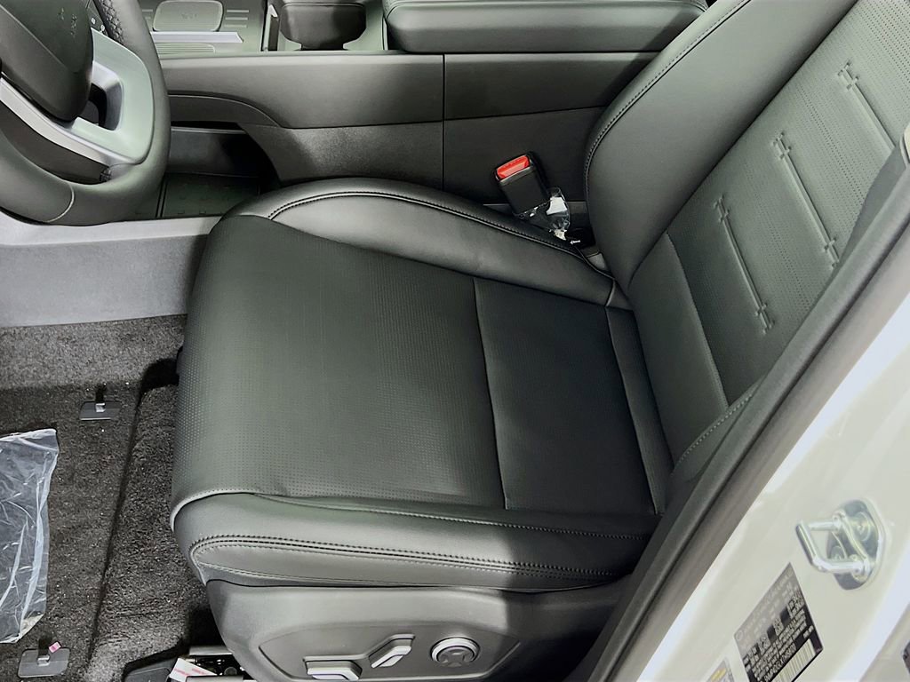 New 2026 Hyundai Santa Fe Limited image 16