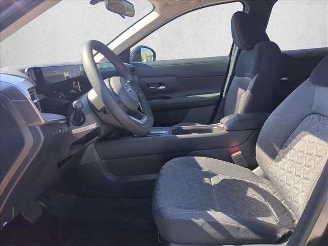 New 2026 Nissan Kicks SV w/ Illumination Package image 14