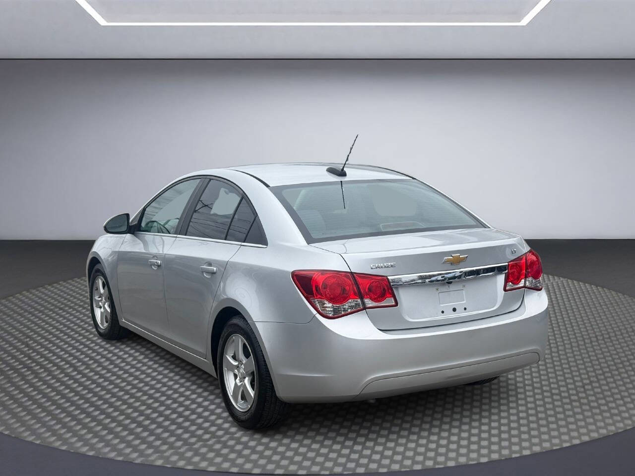 Used 2015 Chevrolet Cruze LT image 5