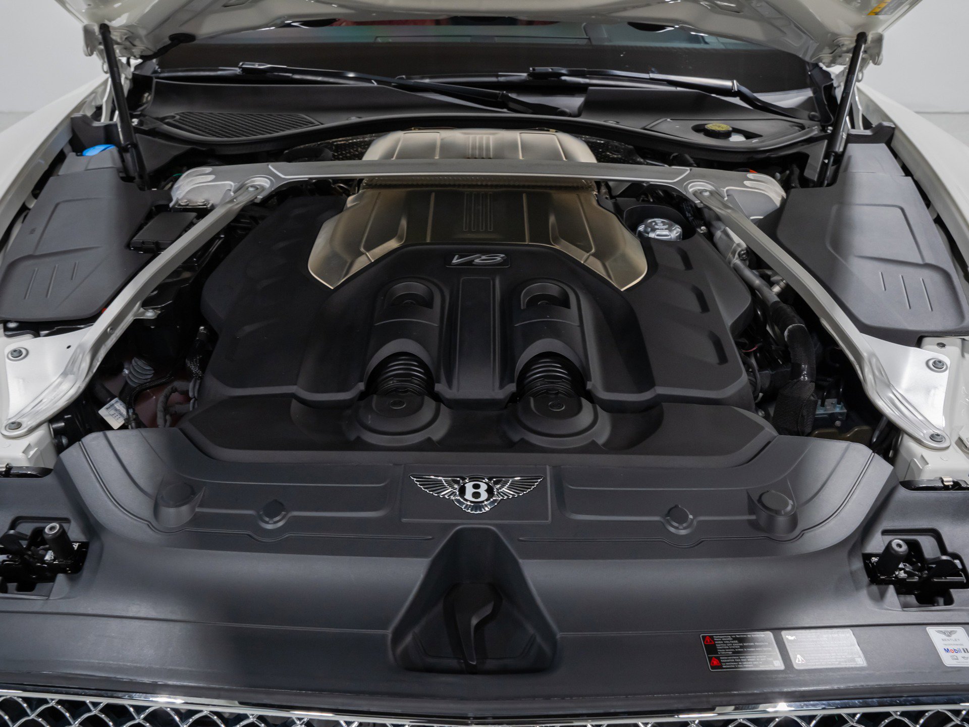 Used 2020 Bentley Continental GT V8 image 67