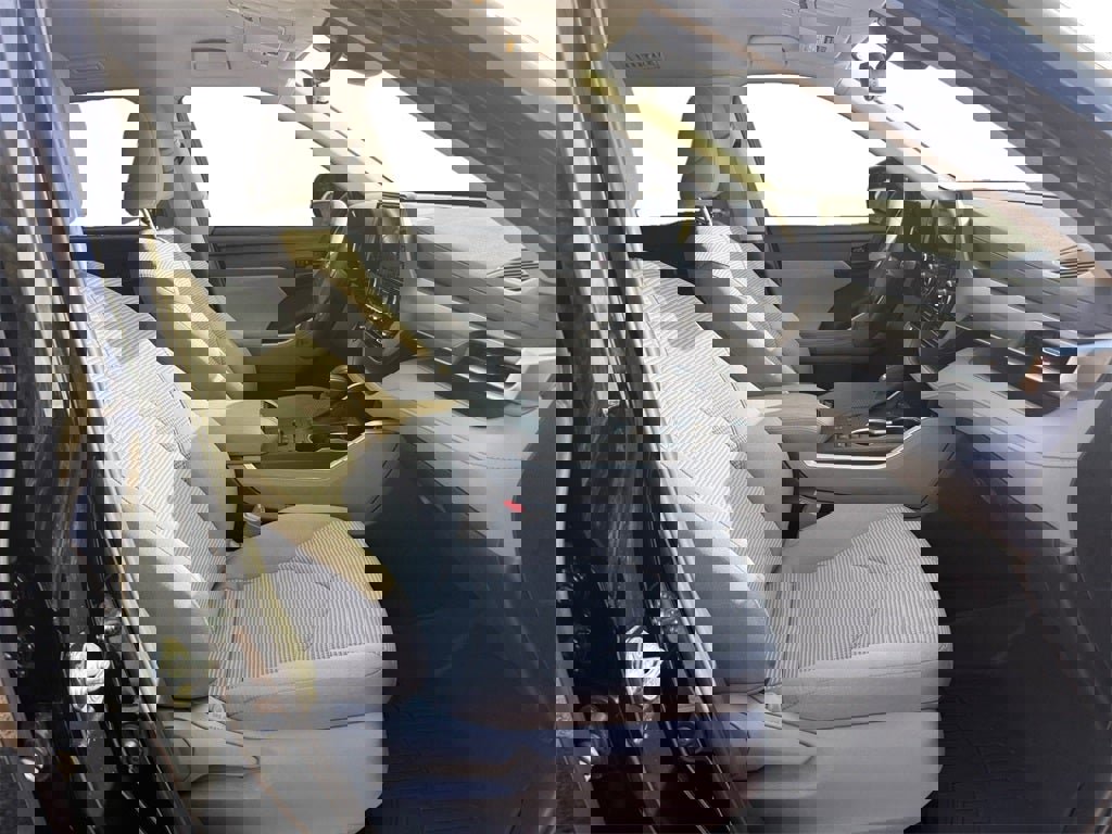 Used 2023 Toyota Highlander Platinum image 15